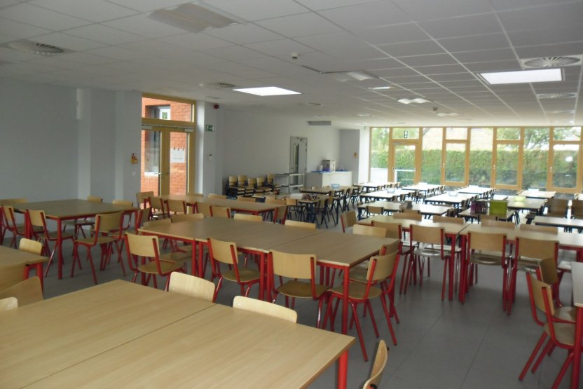 Intérieur d'une salle de classe